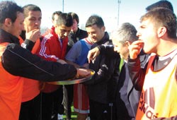 Başgöl'den tatlı jest...