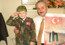 Şahinoğlu Koleji Şehitlerimizi andı