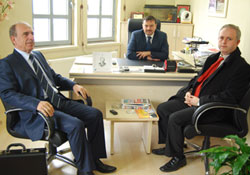 Uyar, DENGE Gazetesini ziyaret etti