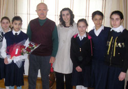 Minik öğrencilerden anlamlı ziyaret