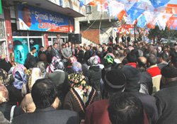 Kılıç; Mahkeme kadıya mülk değil