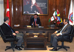 MHP adayı Neişi ziyaret etti