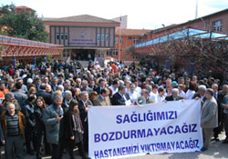 Hastanede pankartlı eylem