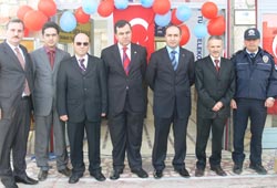 Yakakent'e modern kütüphane