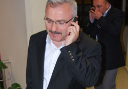 Kaldırım, gergin dolu anlar yaşadı