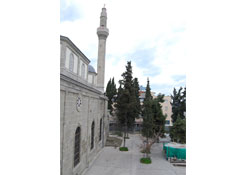 Bitmeyen Büyük Cami