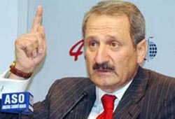 'MB özeleştiri yapsın'