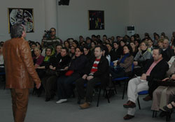 Veli ve öğretmenlere seminer verildi