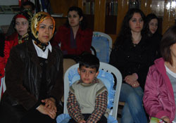 Ev hanımlarına küresel ısınma anlatıldı