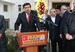 İkiz, görevine başladı