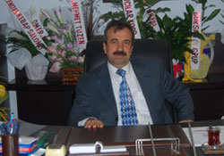 Odası çiçek bahçesine döndü