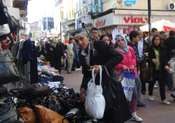 Kriz bahane işler şahane