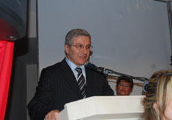 Şehit ailelerine sürpriz gece