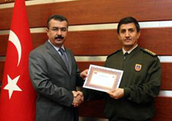 Jandarma personeli ödüllendirildi