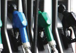 Benzin ve motorine indirim geldi
