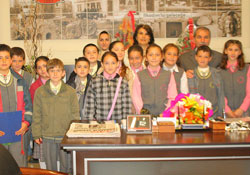 Öğrenciler, Demirtaşa belediyeciliği sordu