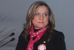 Kadınlar hakkını arıyor