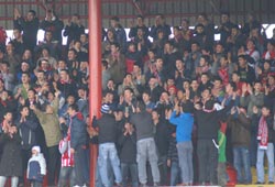 Taraftar görevini yapacak