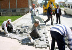 Alt yapı çalışmalarına başladı