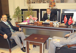 Şahinden, Demirtaşa ziyaret