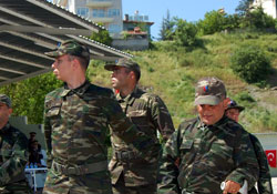 Asker olmanın gururunu yaşadılar