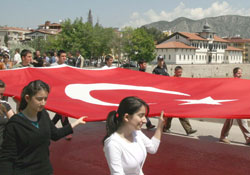 Halk yürüyüşü düzenlendi