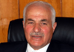 Mahkeme kararıyla görevine döndü