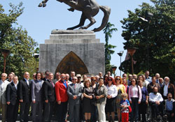 Maarifliler bir araya geldi