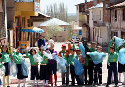 İzcilerden çevre temizliği