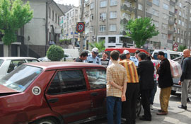 Zincirleme kaza, trafiği alt üst etti