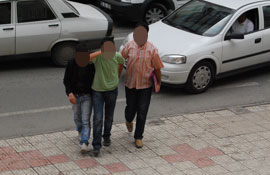 Araba hırsızları kazada yakalandı