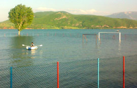 Taşkına karşı tedbir alındı