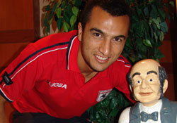 Genç golcü teklif zengini