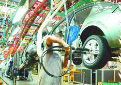 Otomobilciler destek bekliyor