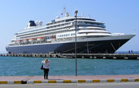 Hollanda bayraklı gemi Sinopta