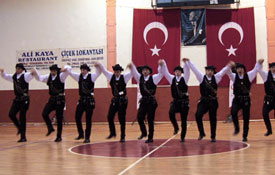 Amasya'da Horonlar Grup yarışması düzenlendi