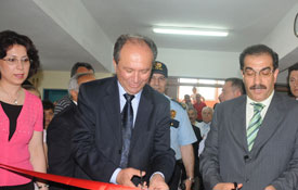 Burma, okul şenliklerine katıldı