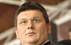 Bıçak kemiğe dayandı