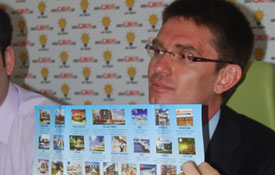 Rozetini çıkaran CHP'dir