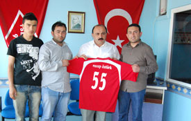 Mekansızlar Öztürk'ü ziyaret etti