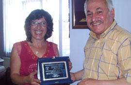 Yunanlılara sıcak karşılama