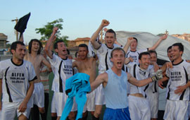 Şampiyon Çınarlık Belediyespor