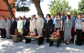 Ana-Kız Okuldayız kampanyası