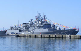 Donanma Komutanlığı gemileri, çıkartma yaptı