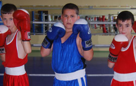 Yumruklarını konuşturacaklar