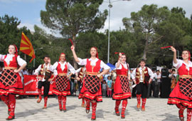 Halk dansları ilgi gördü