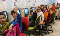 Eğitim gönüllüleri ...