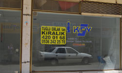 Kepenkler bir bir ...