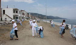 Yakakent sahillerinde...