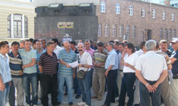 Hayat bir saat durdu!